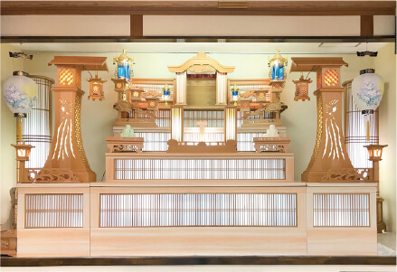 祭壇一式の画像