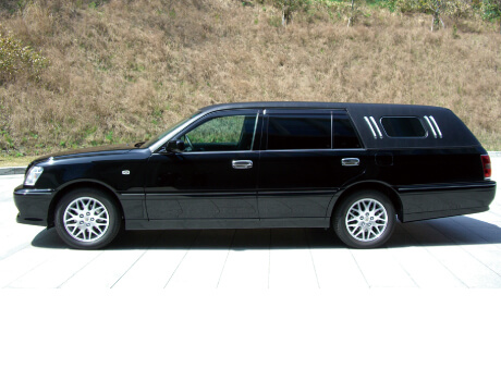 革張霊柩車クラウンの画像